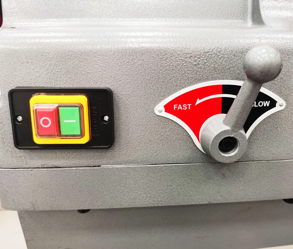 Станок резьбонарезной электрический Esson ElectricCUT-100HW1 для нарезки резьбы