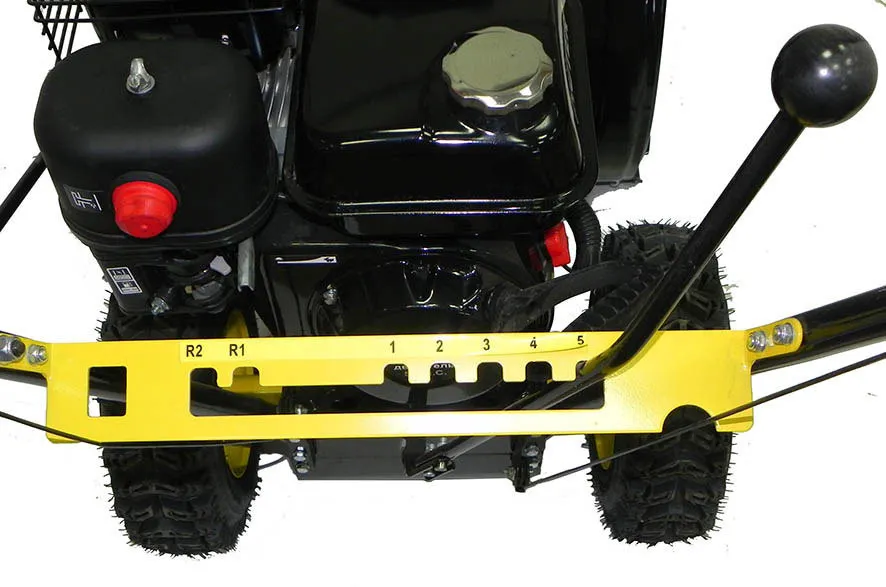 Снегоуборщик бензиновый Huter SGC 4800 Е