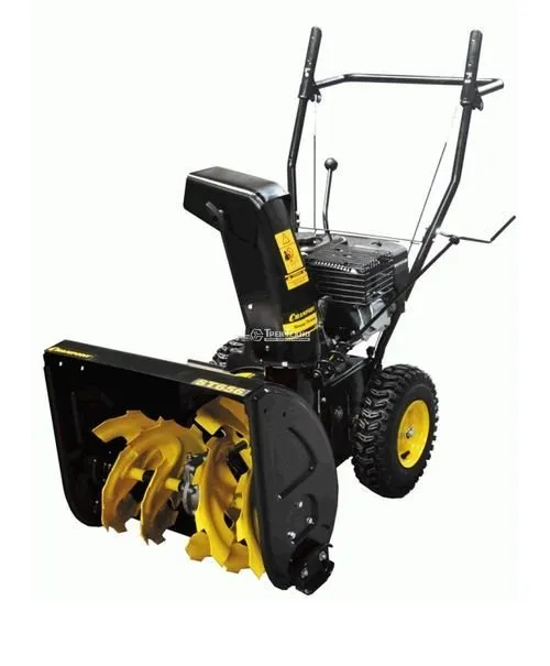 Бензиновый снегоуборщик Champion ST 656
